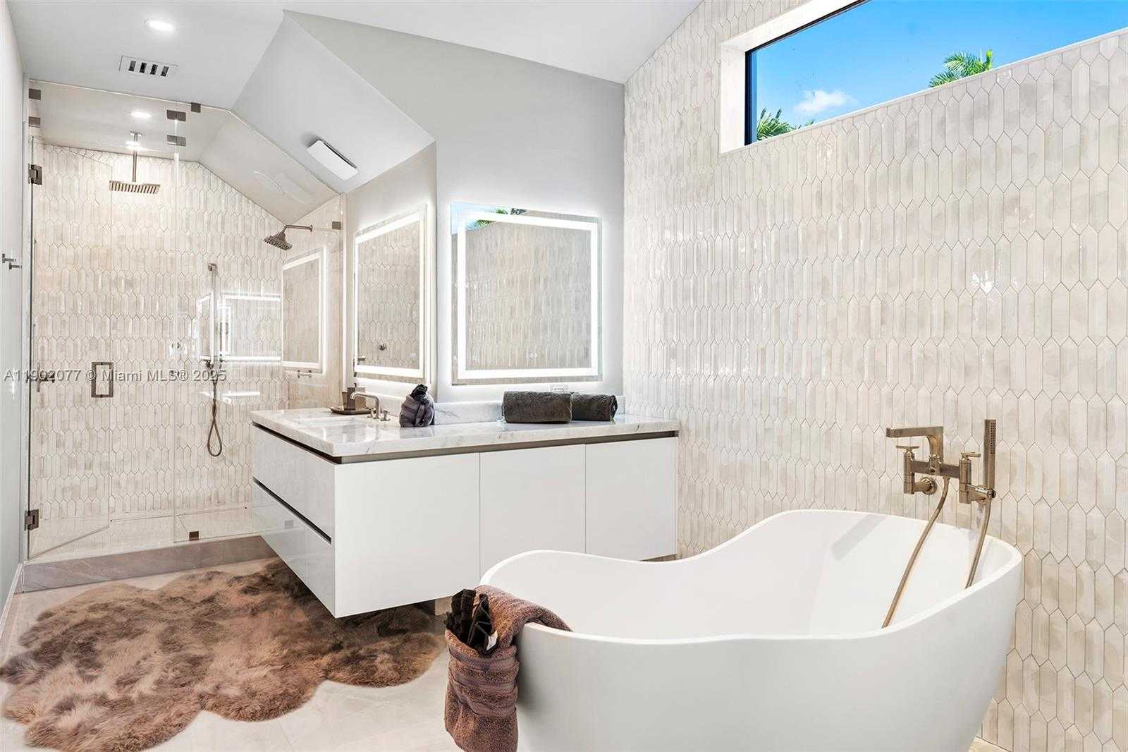 Imagen de Peque帽o Objeto