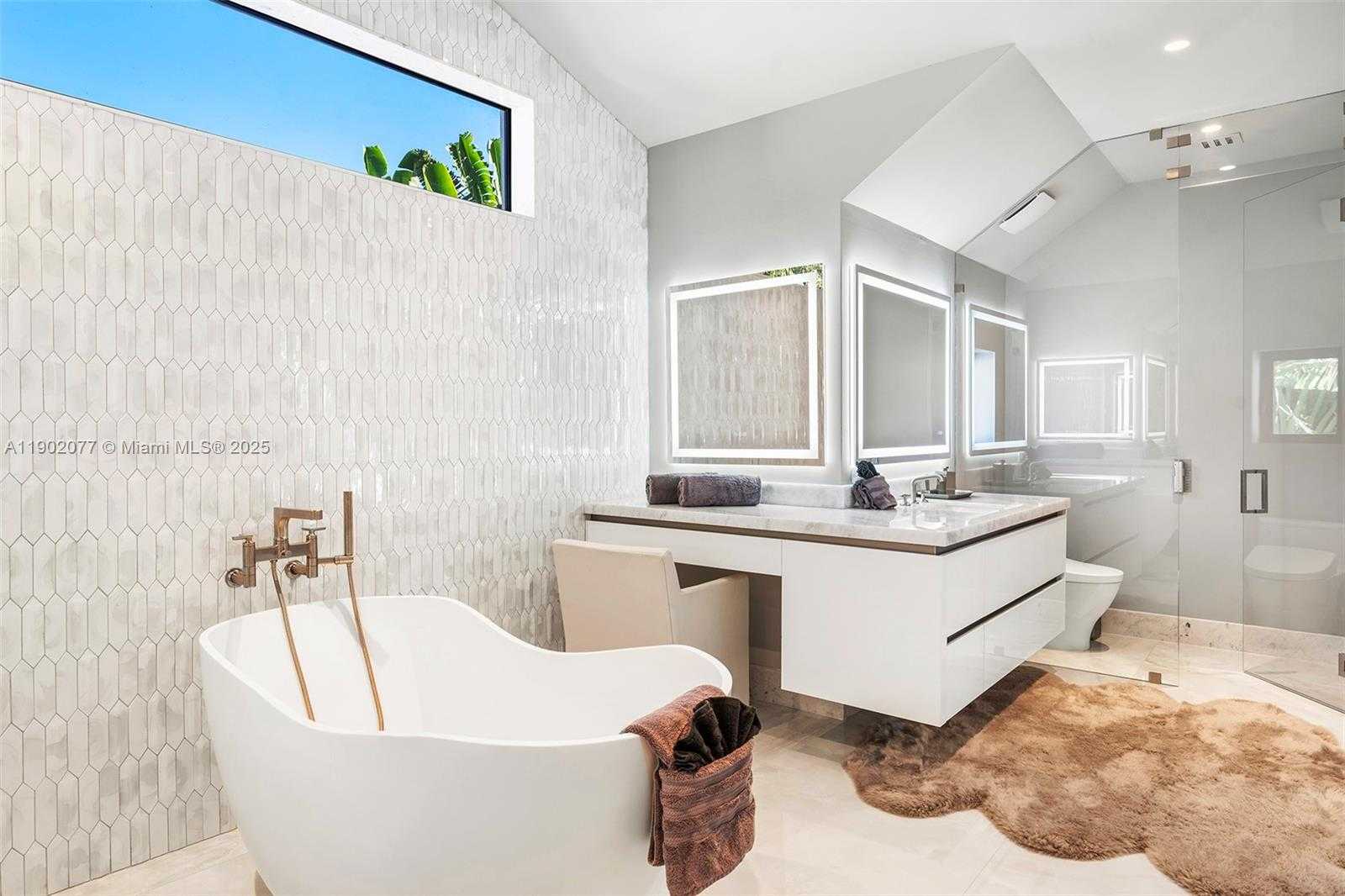 Imagen de Peque帽o Objeto