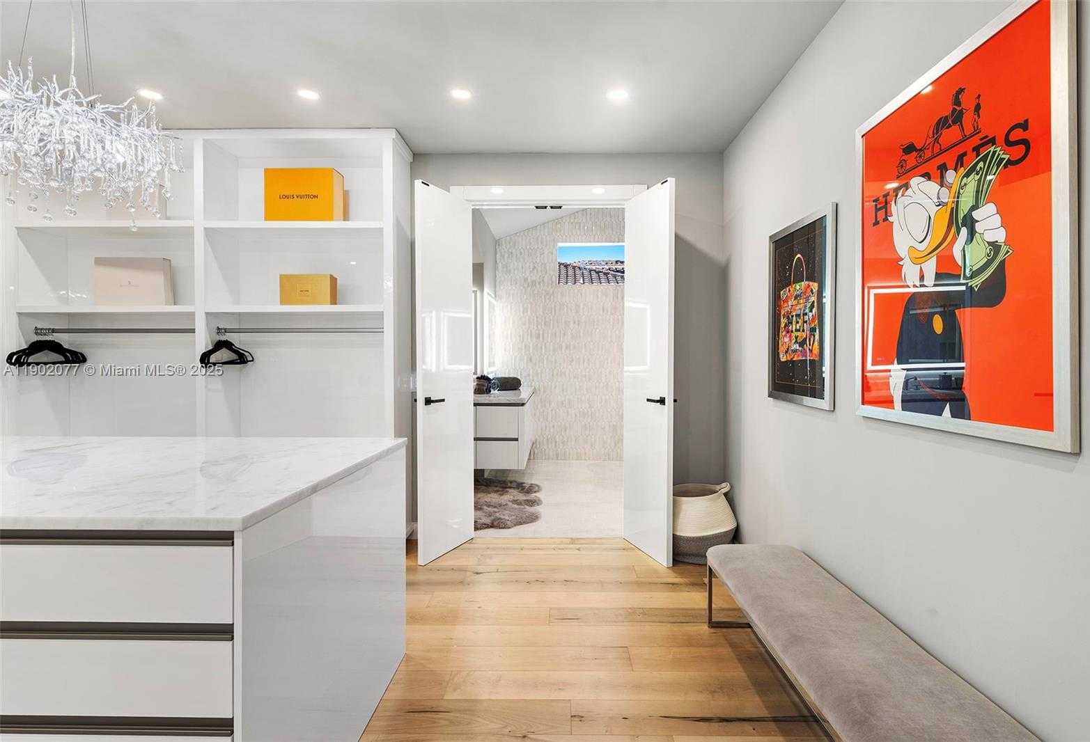 Imagen de Peque帽o Objeto