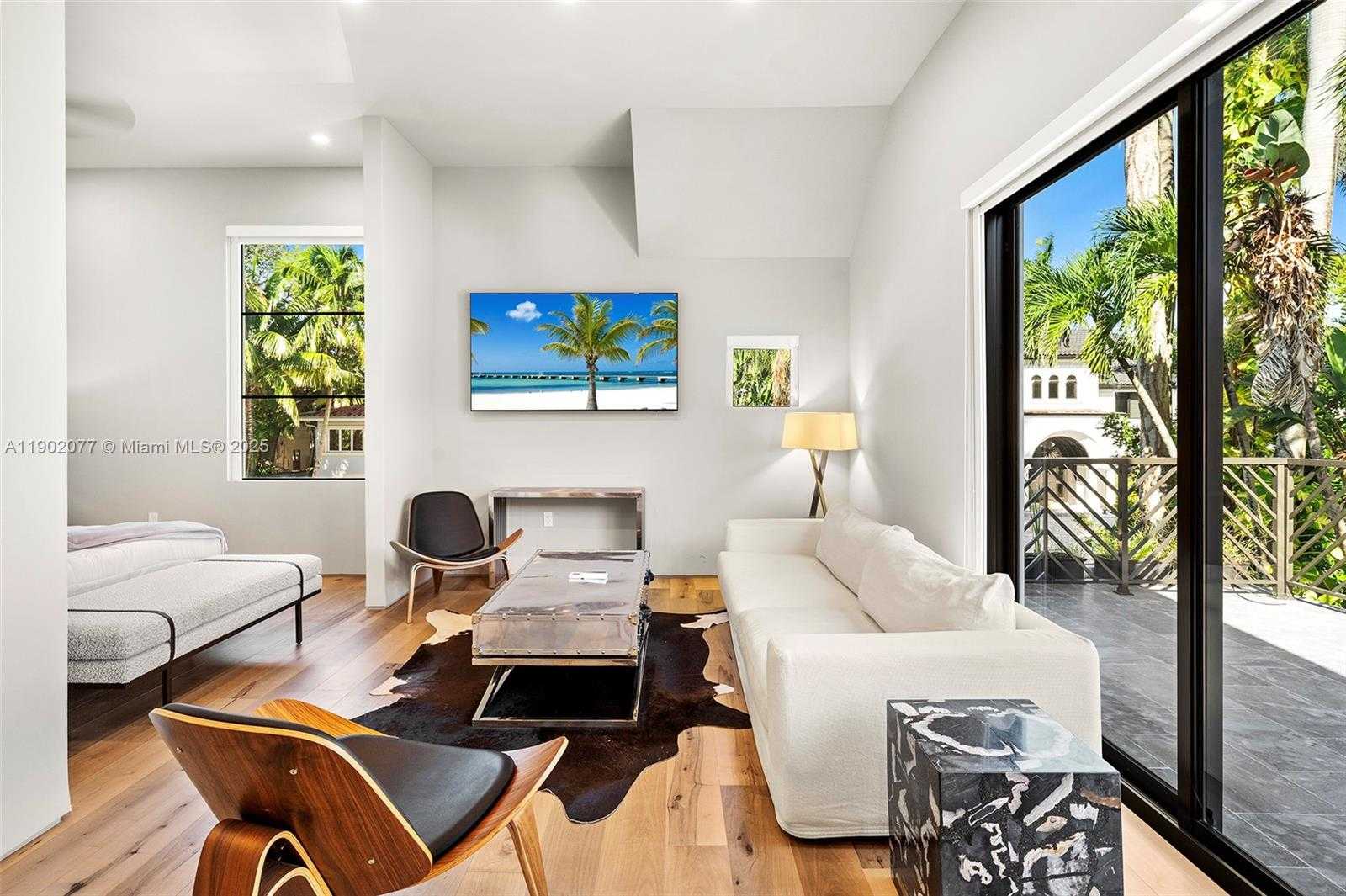 Imagen de Peque帽o Objeto