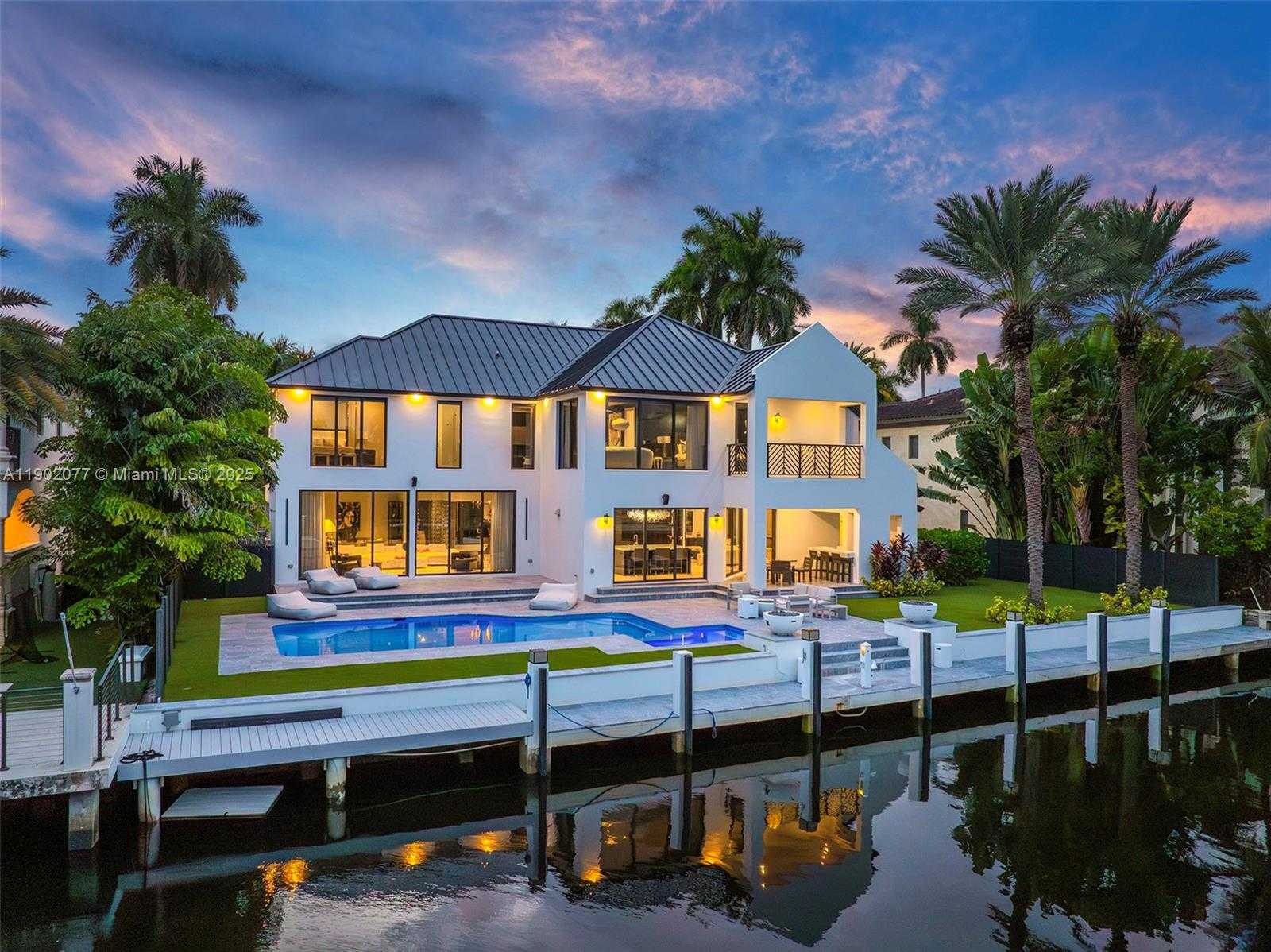 Imagen de Peque帽o Objeto