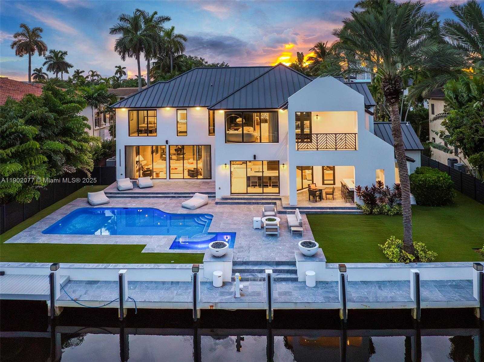 Imagen de Peque帽o Objeto