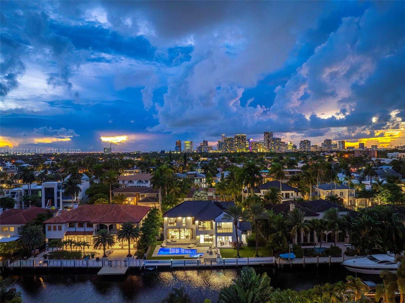 Imagen de Peque帽o Objeto