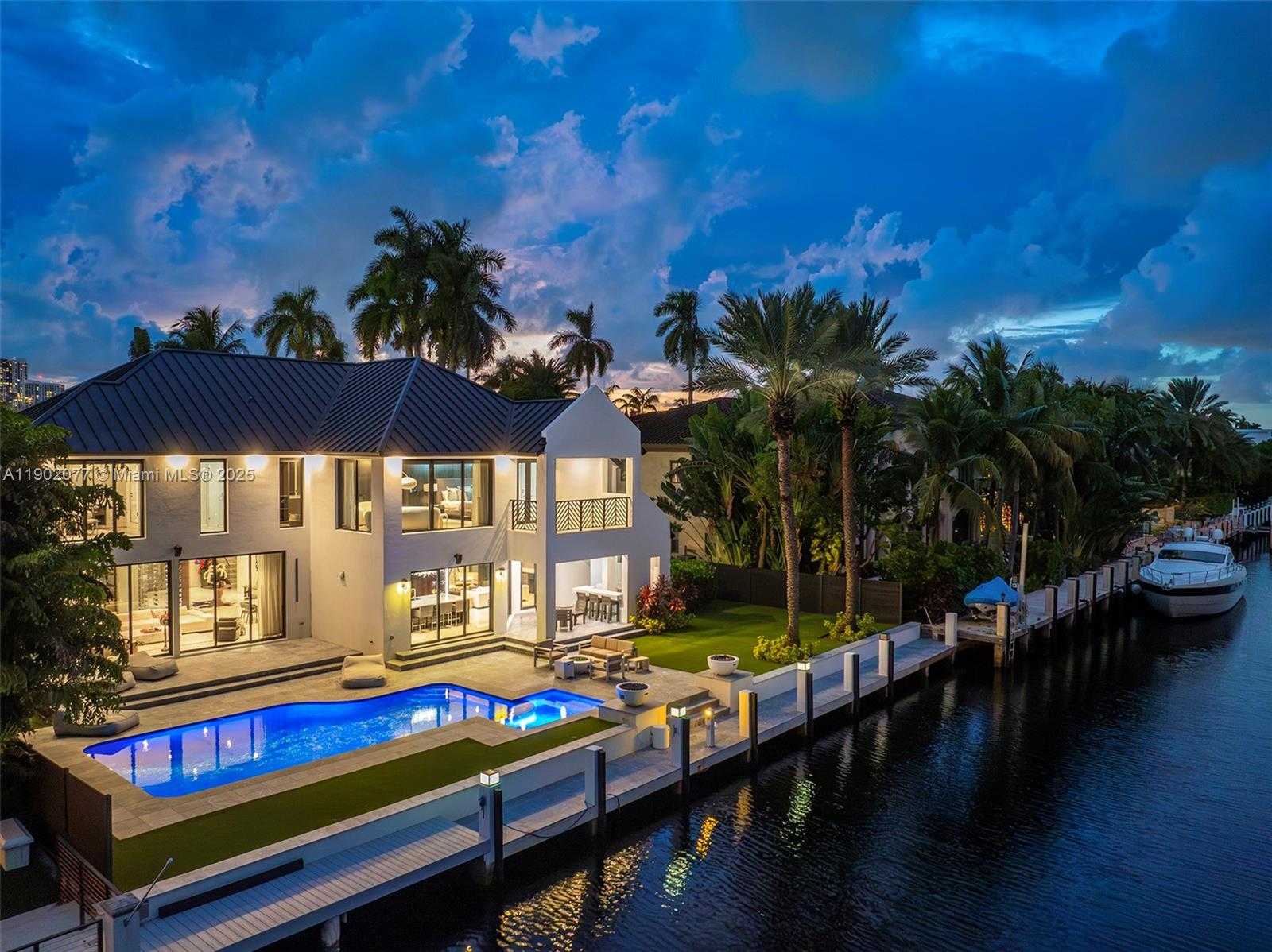 Imagen de Peque帽o Objeto