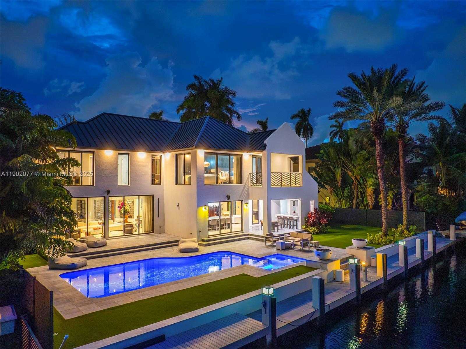 Imagen de Peque帽o Objeto