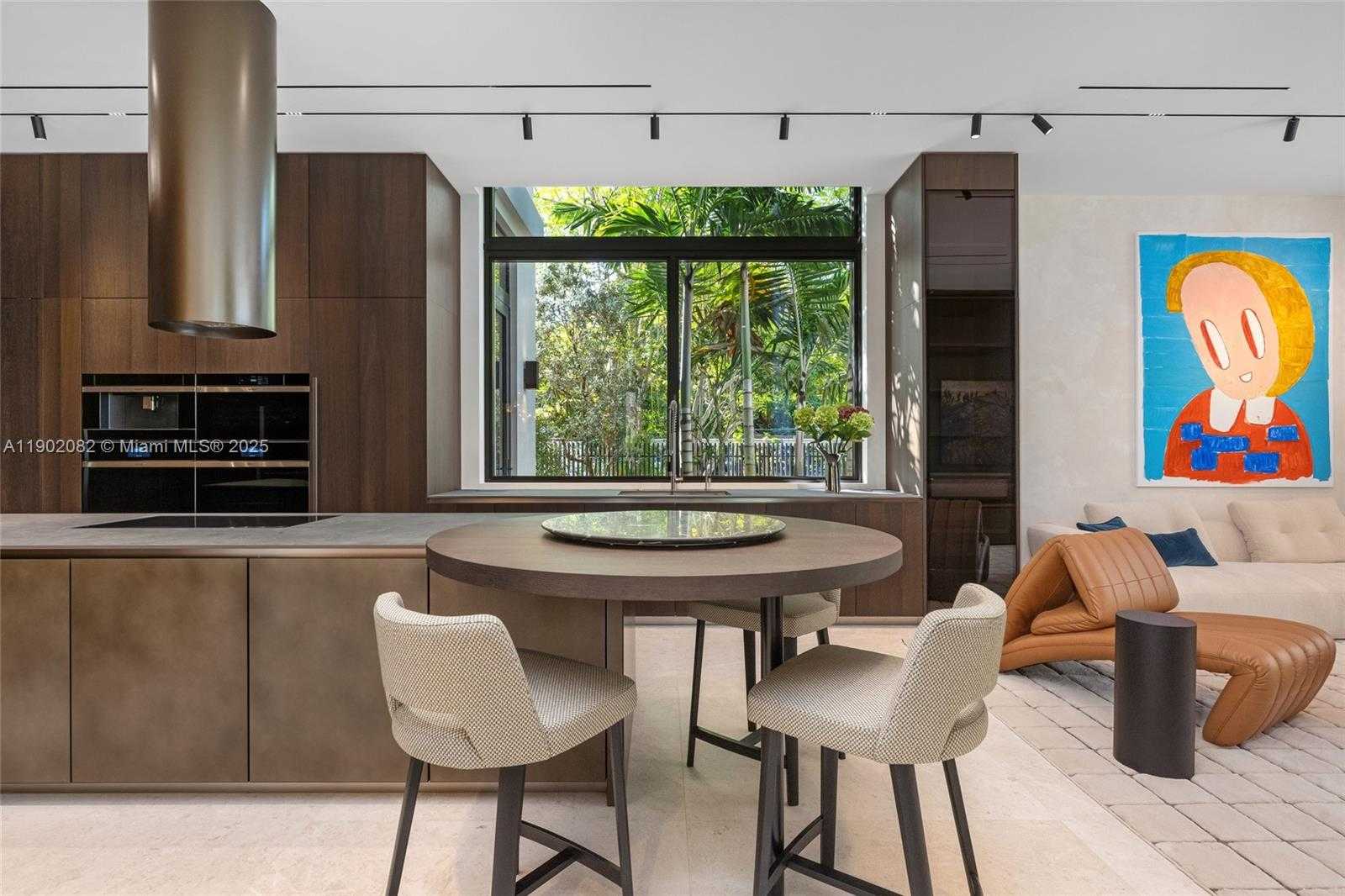 Small Image of 1800 WEST 27TH ST, Miami Beach Number 13