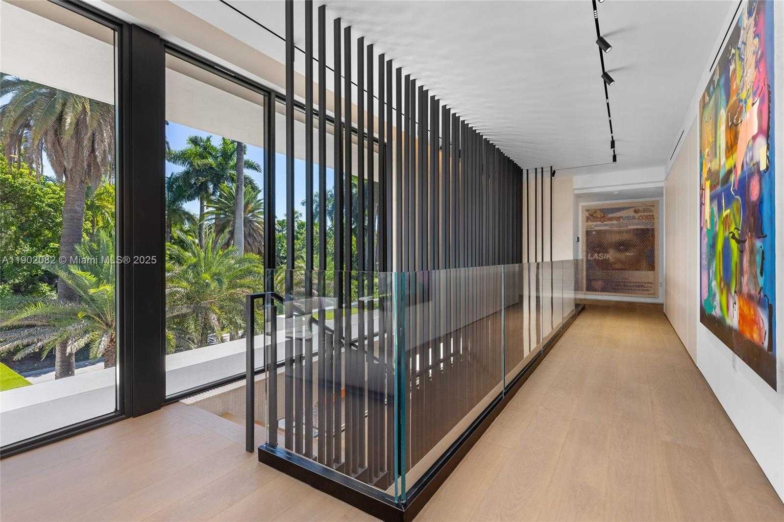 Small Image of 1800 WEST 27TH ST, Miami Beach Number 27