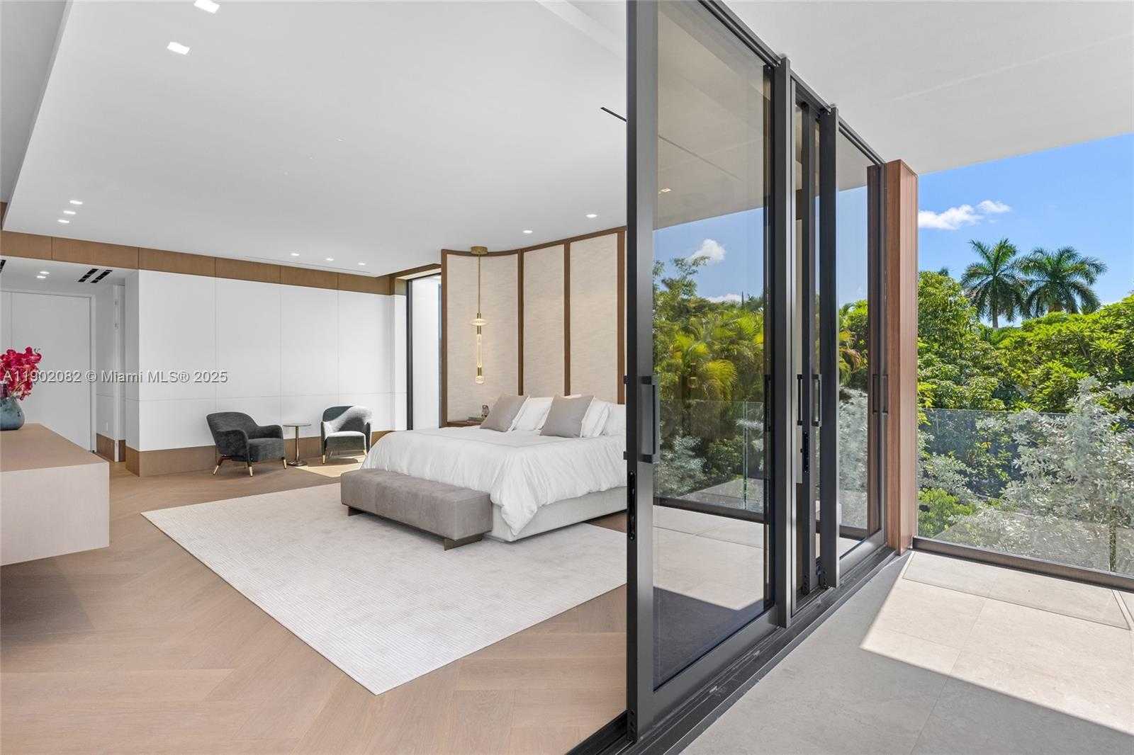 Small Image of 1800 WEST 27TH ST, Miami Beach Number 40