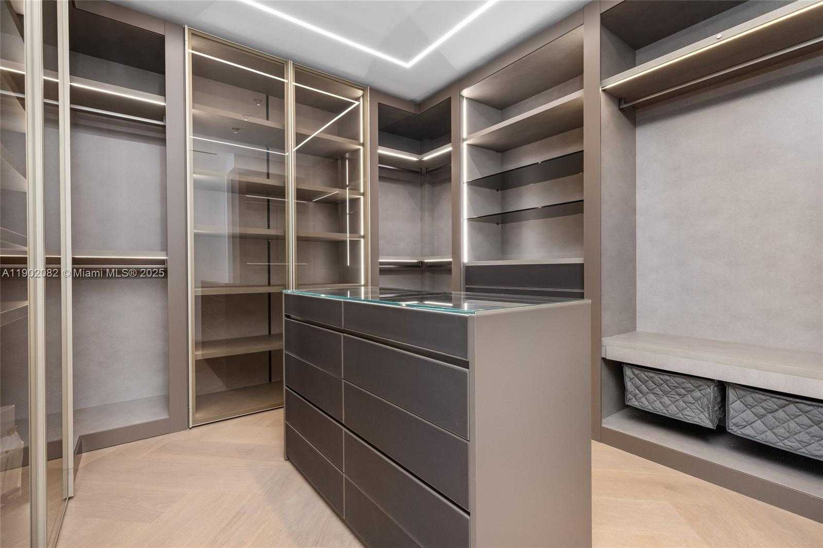 Small Image of 1800 WEST 27TH ST, Miami Beach Number 44