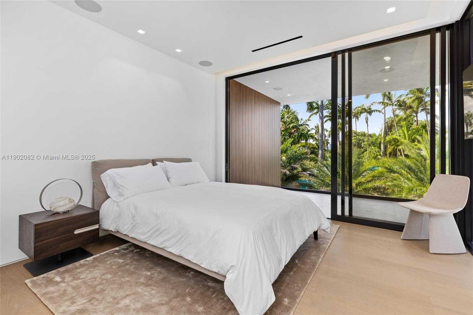 Small Image of 1800 WEST 27TH ST, Miami Beach Number 50