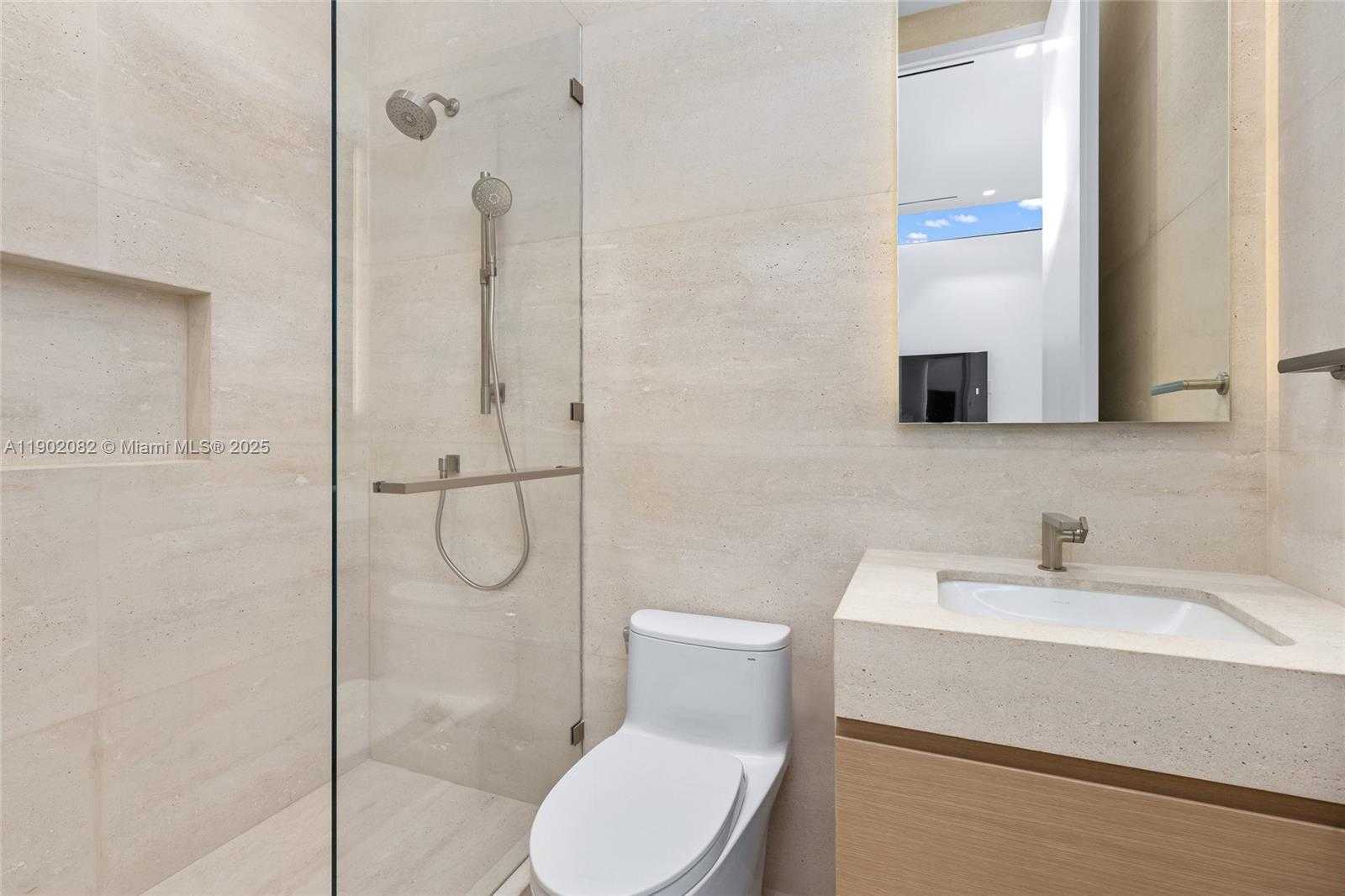 Small Image of 1800 WEST 27TH ST, Miami Beach Number 52