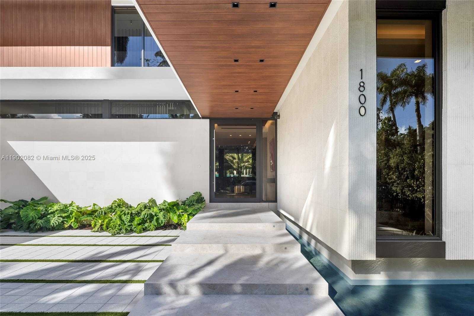 Small Image of 1800 WEST 27TH ST, Miami Beach Number 70