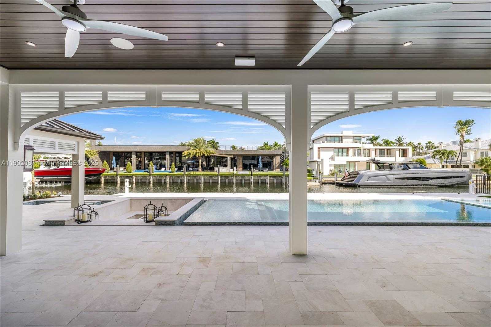 Small Image of 2605 CASTILLA ISLE, Fort Lauderdale Number 15