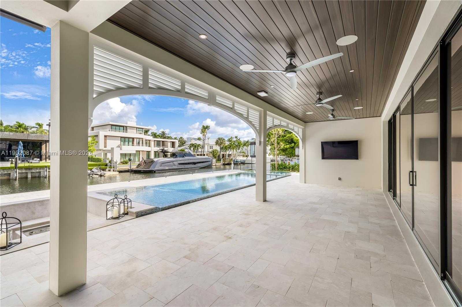 Small Image of 2605 CASTILLA ISLE, Fort Lauderdale Number 16