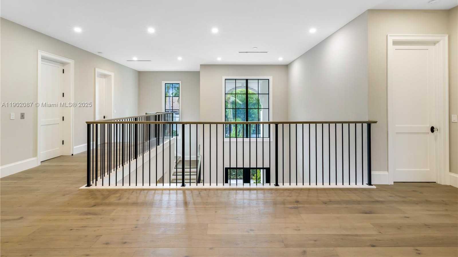 Small Image of 2605 CASTILLA ISLE, Fort Lauderdale Number 34