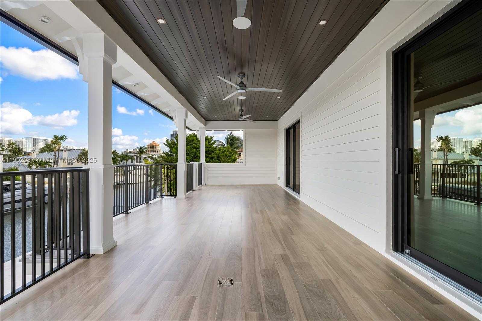 Small Image of 2605 CASTILLA ISLE, Fort Lauderdale Number 38