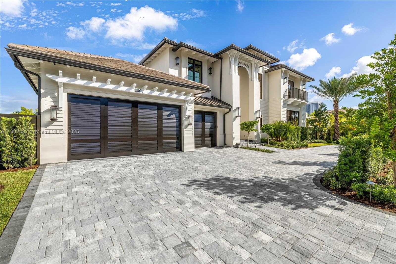 Small Image of 2605 CASTILLA ISLE, Fort Lauderdale Number 9