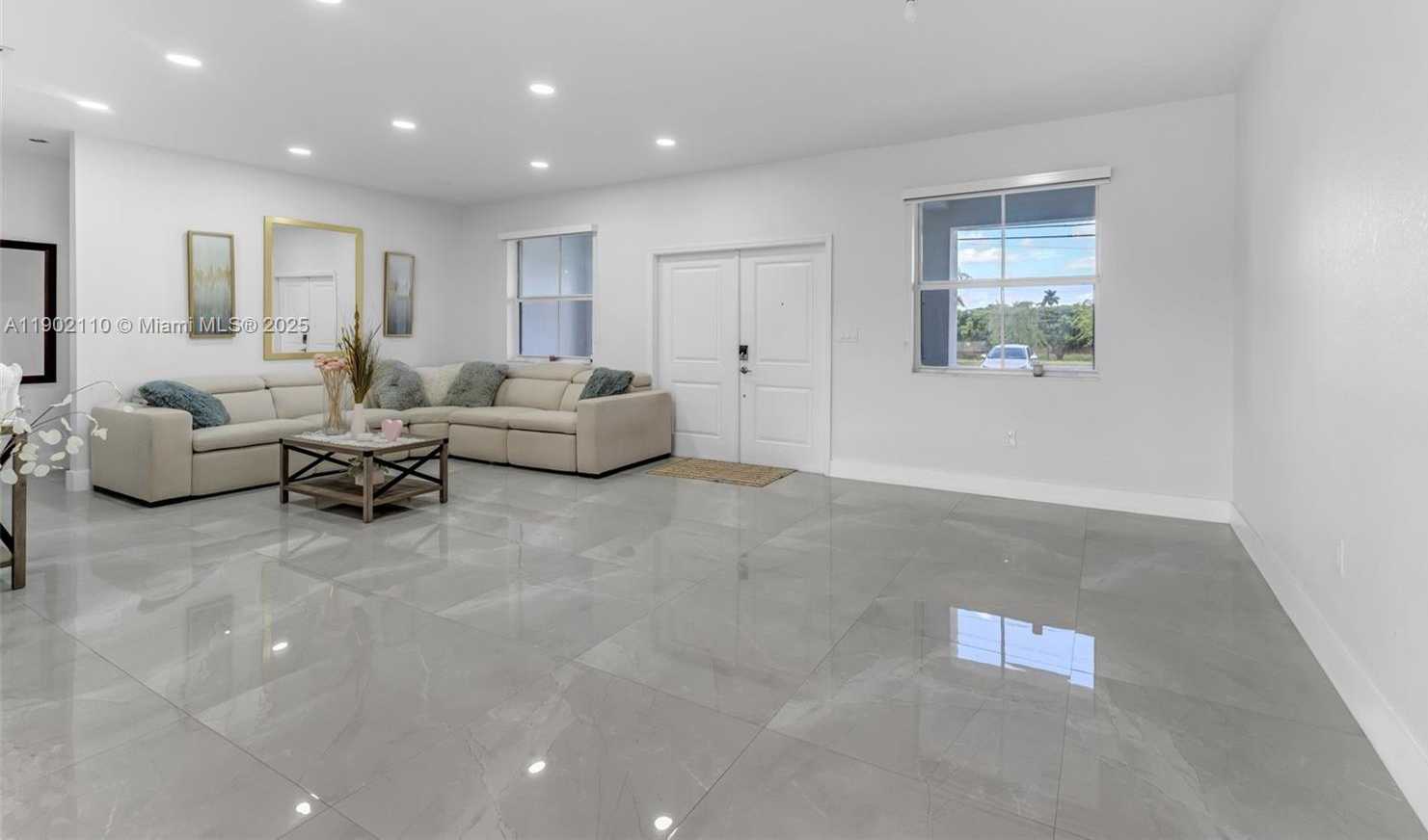 Small Image of 19866 SOUTH WEST 320TH ST, Homestead Number 15