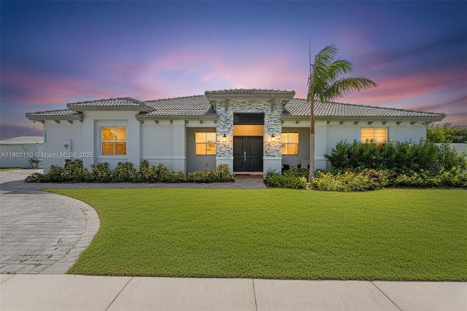 Small Image of 19866 SOUTH WEST 320TH ST, Homestead Number 2