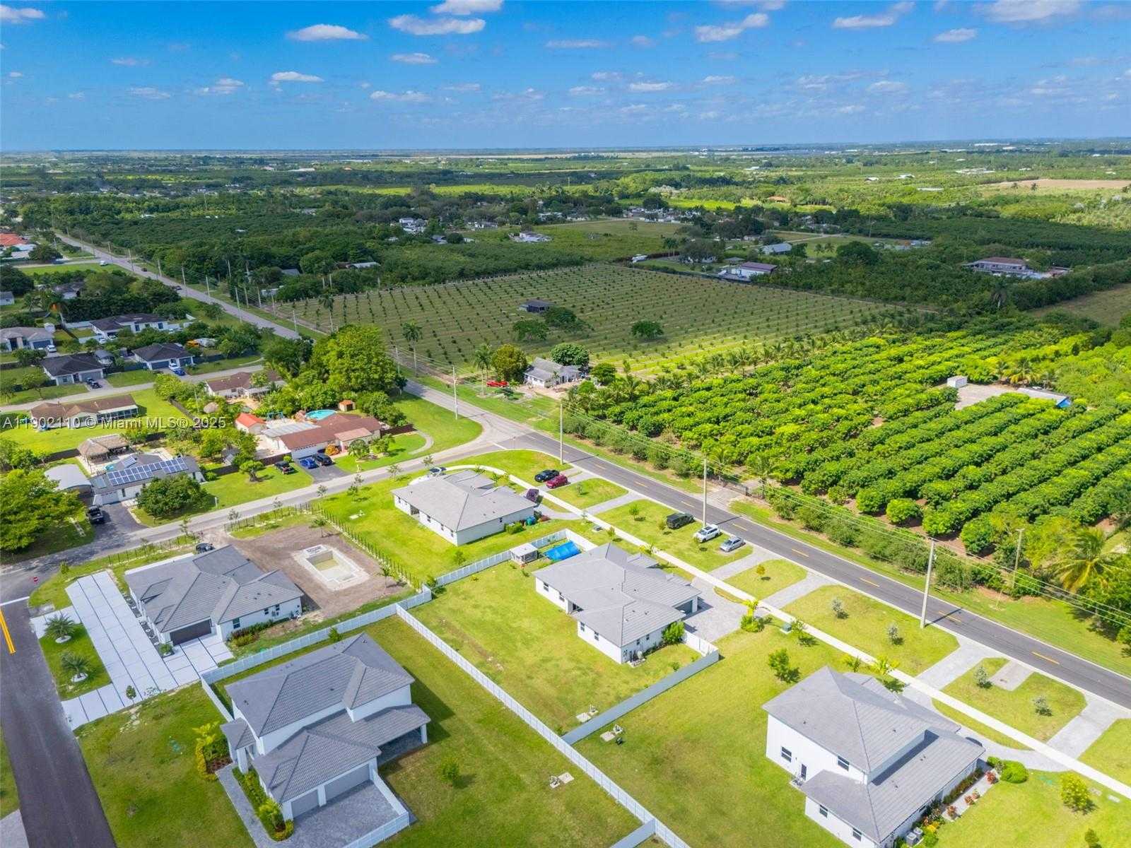 Small Image of 19866 SOUTH WEST 320TH ST, Homestead Number 51