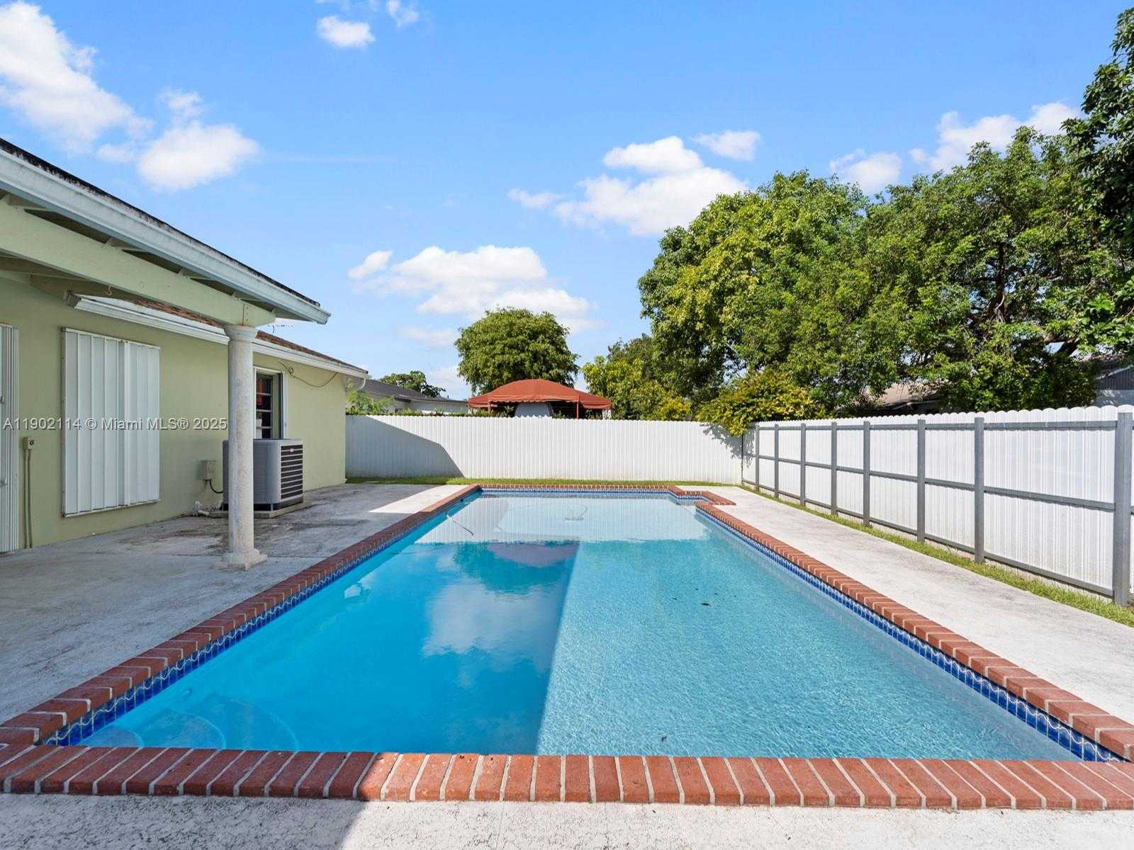 Small Image of 12343 SOUTH WEST 265TH TER, Homestead Number 31