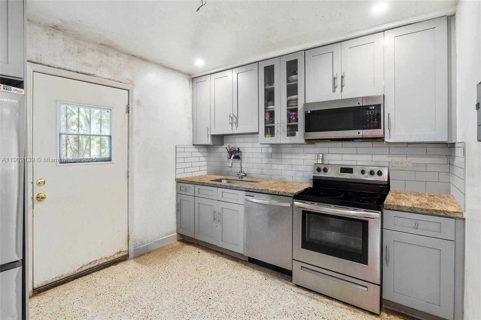 Small Image of 431 NORTH WEST 116TH ST, Miami Number 11