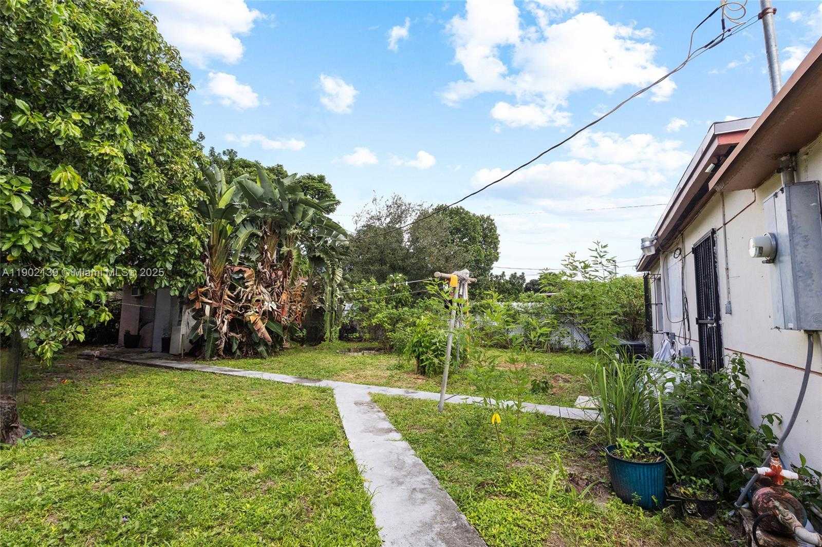 Small Image of 431 NORTH WEST 116TH ST, Miami Number 12