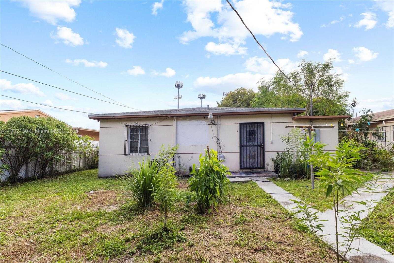 Small Image of 431 NORTH WEST 116TH ST, Miami Number 17