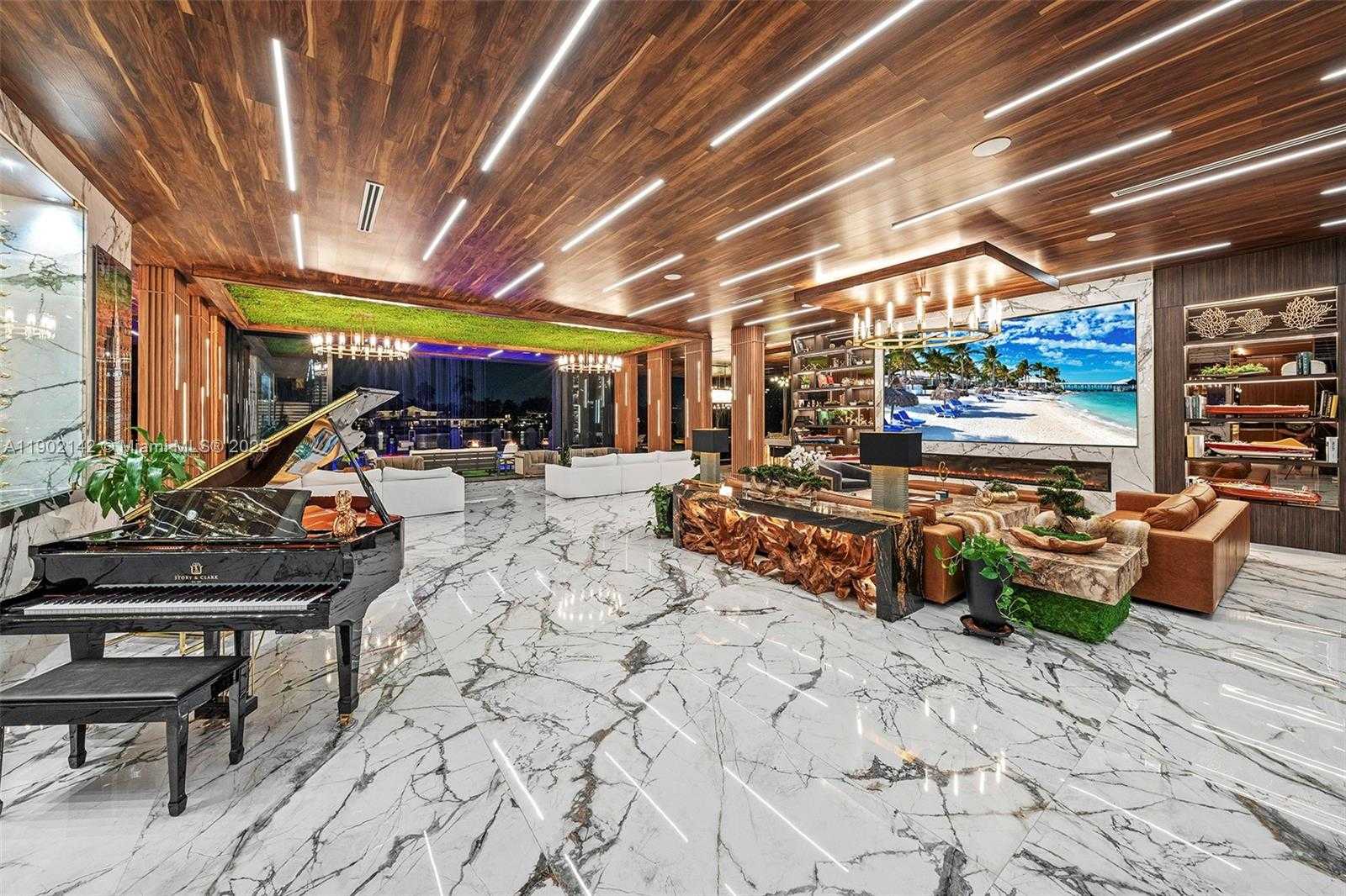 Small Image of 733 MIDDLE RIVER DR, Fort Lauderdale Number 17