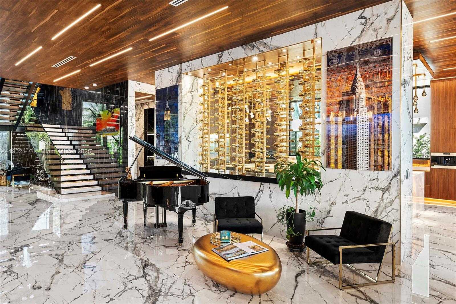 Small Image of 733 MIDDLE RIVER DR, Fort Lauderdale Number 21