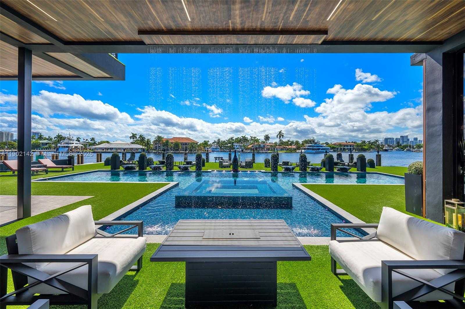 Small Image of 733 MIDDLE RIVER DR, Fort Lauderdale Number 39