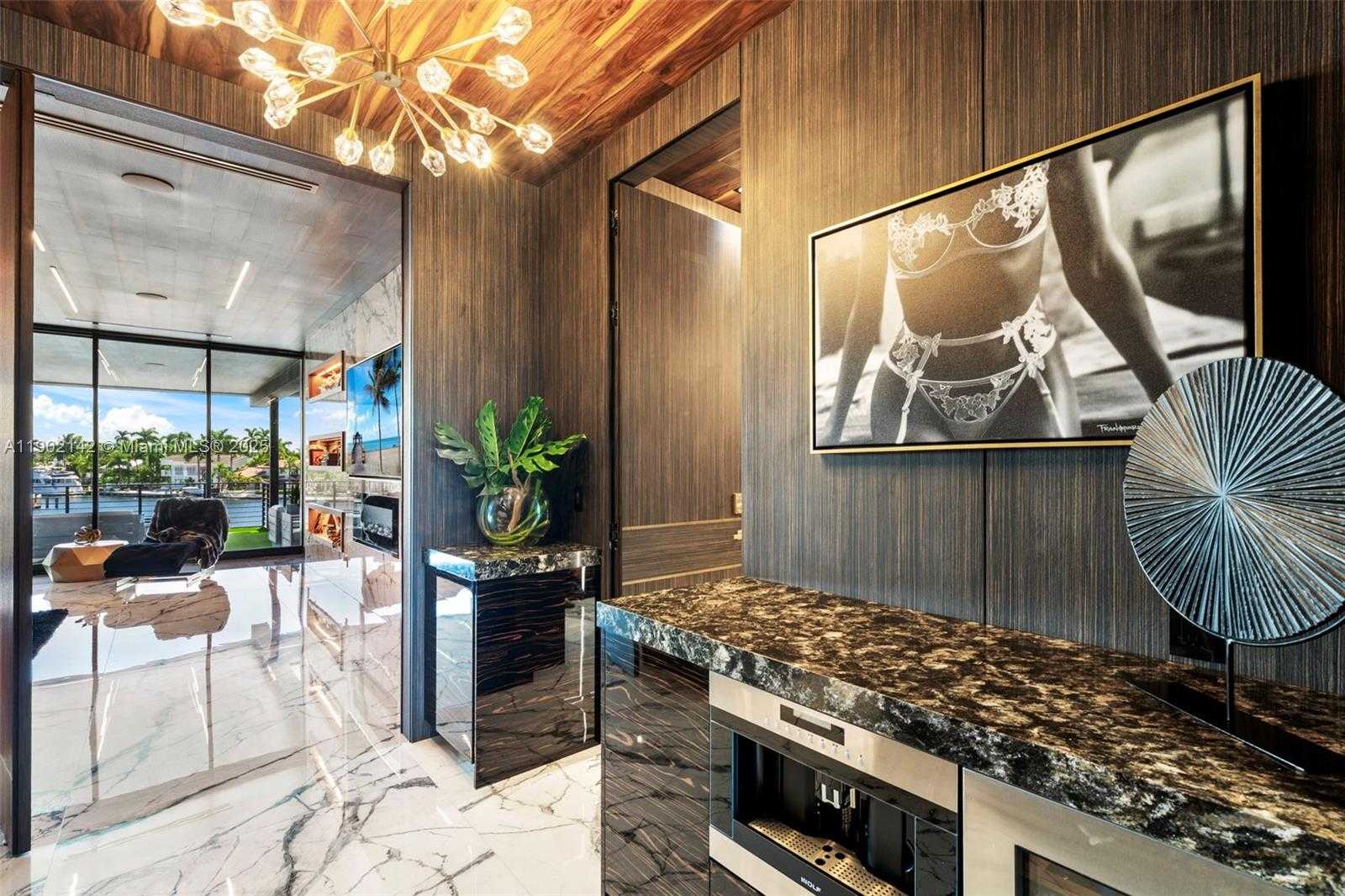 Small Image of 733 MIDDLE RIVER DR, Fort Lauderdale Number 48