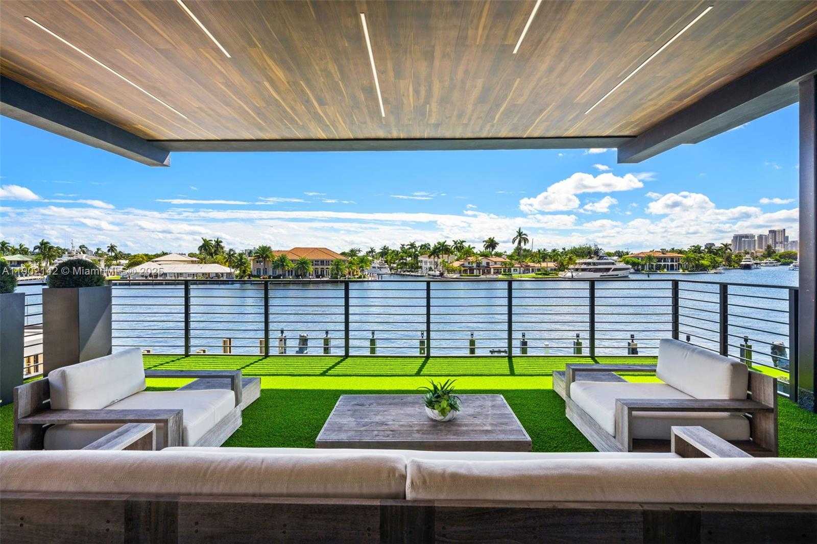 Small Image of 733 MIDDLE RIVER DR, Fort Lauderdale Number 52