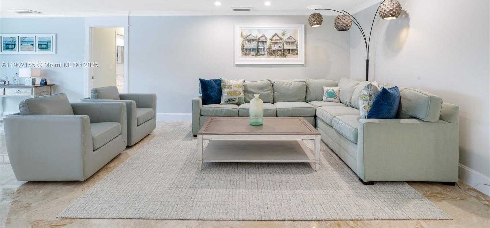 Small Image of 418 TARPON CT, Marco Island Number 11