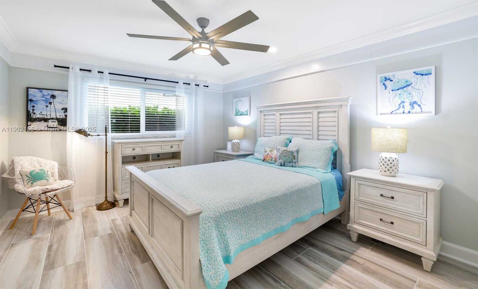 Small Image of 418 TARPON CT, Marco Island Number 28