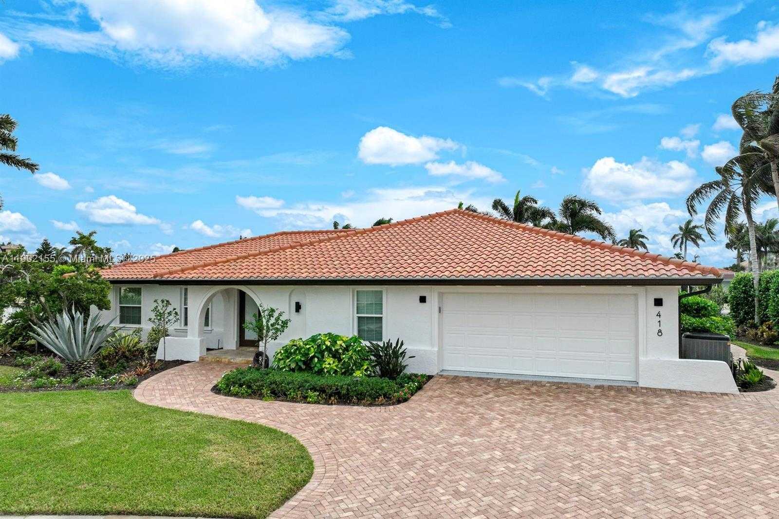 Small Image of 418 TARPON CT, Marco Island Number 6