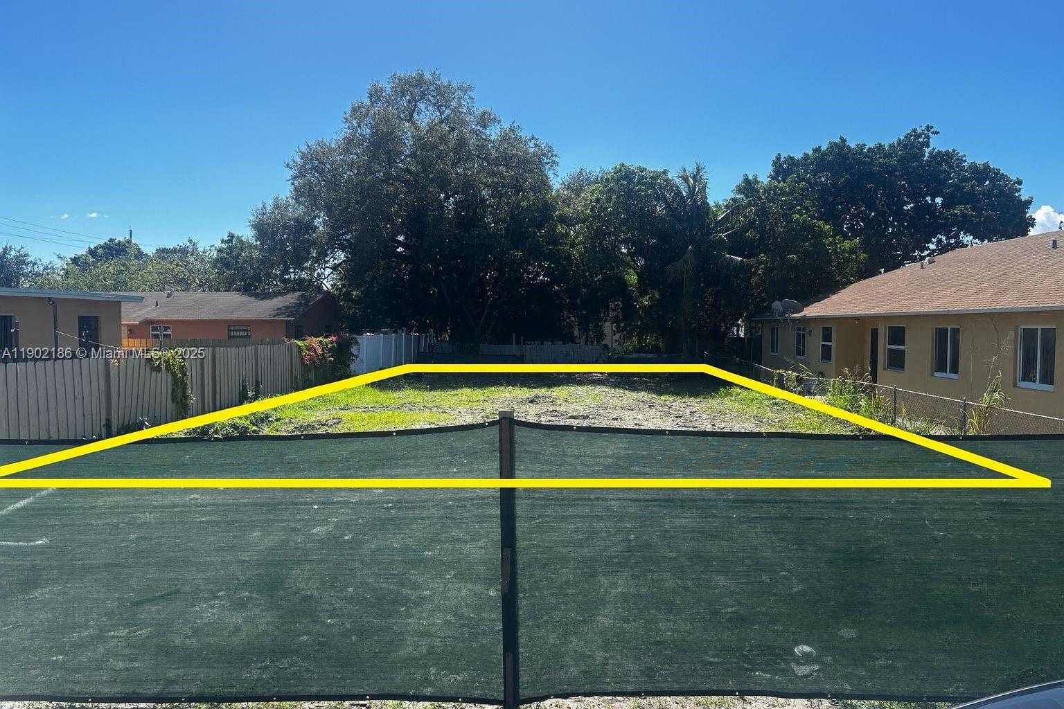 Small Image of 790 NORTH WEST 55TH TER, Miami Number 7