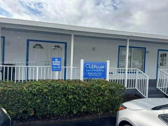 Small Image of 575 SOUTH WEST 131ST AVE, Davie Number 12