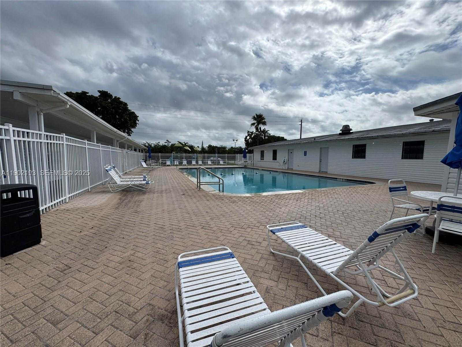 Small Image of 575 SOUTH WEST 131ST AVE, Davie Number 19