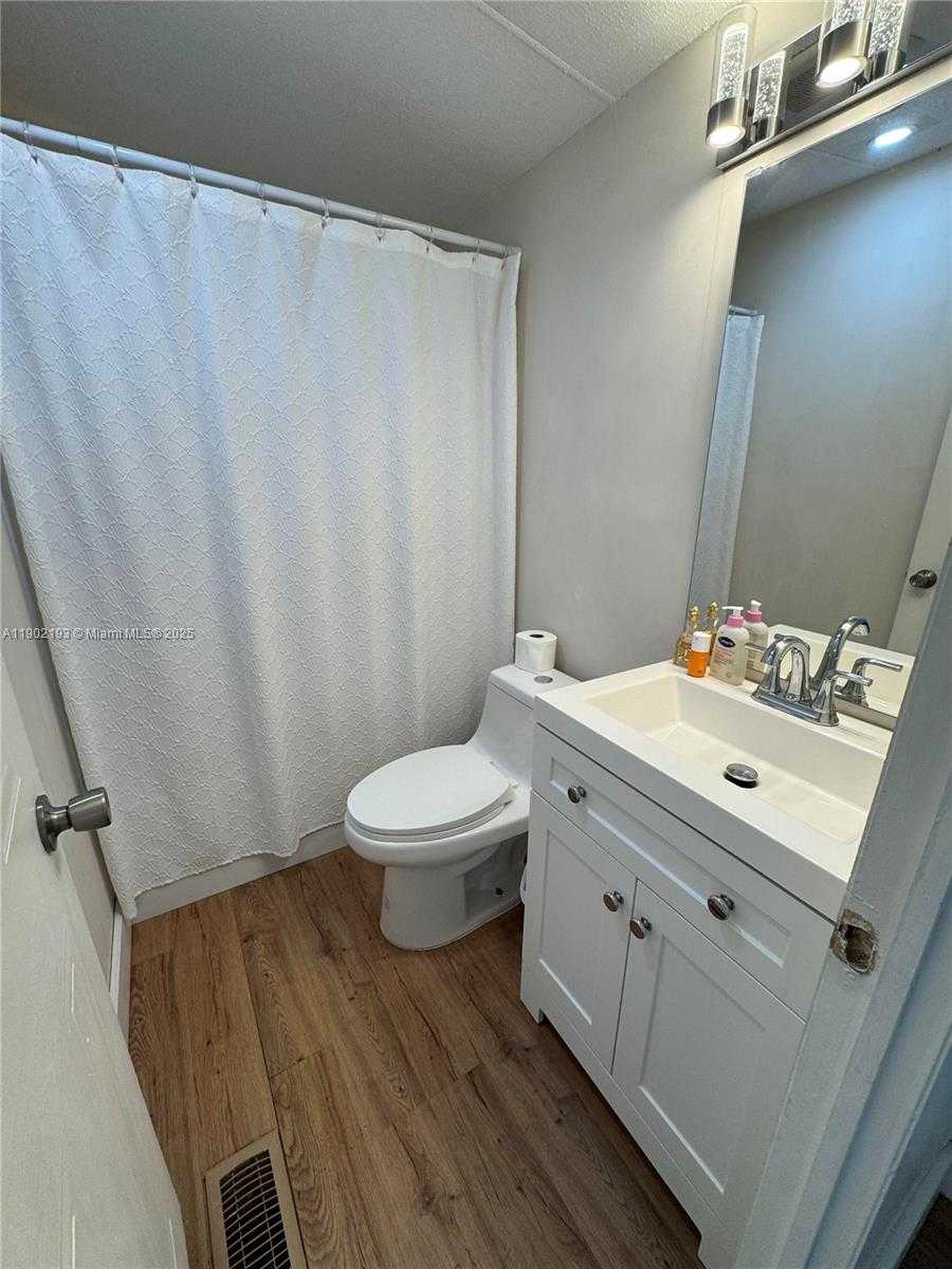 Small Image of 575 SOUTH WEST 131ST AVE, Davie Number 9