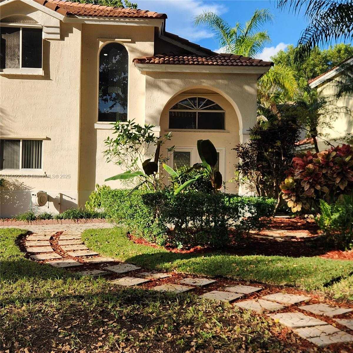 Small Image of 11281 REVEILLE RD, Cooper City Number 6