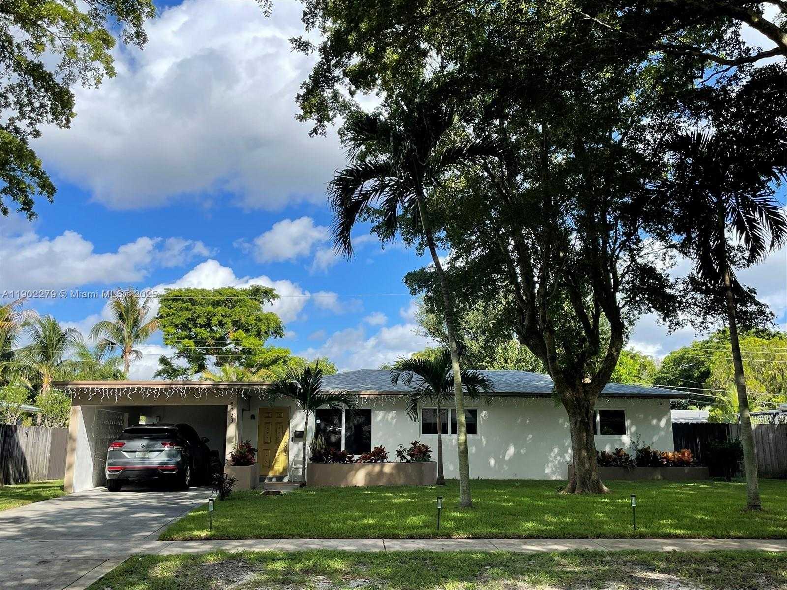 Small Image of 5733 MADISON ST, Hollywood Number 23