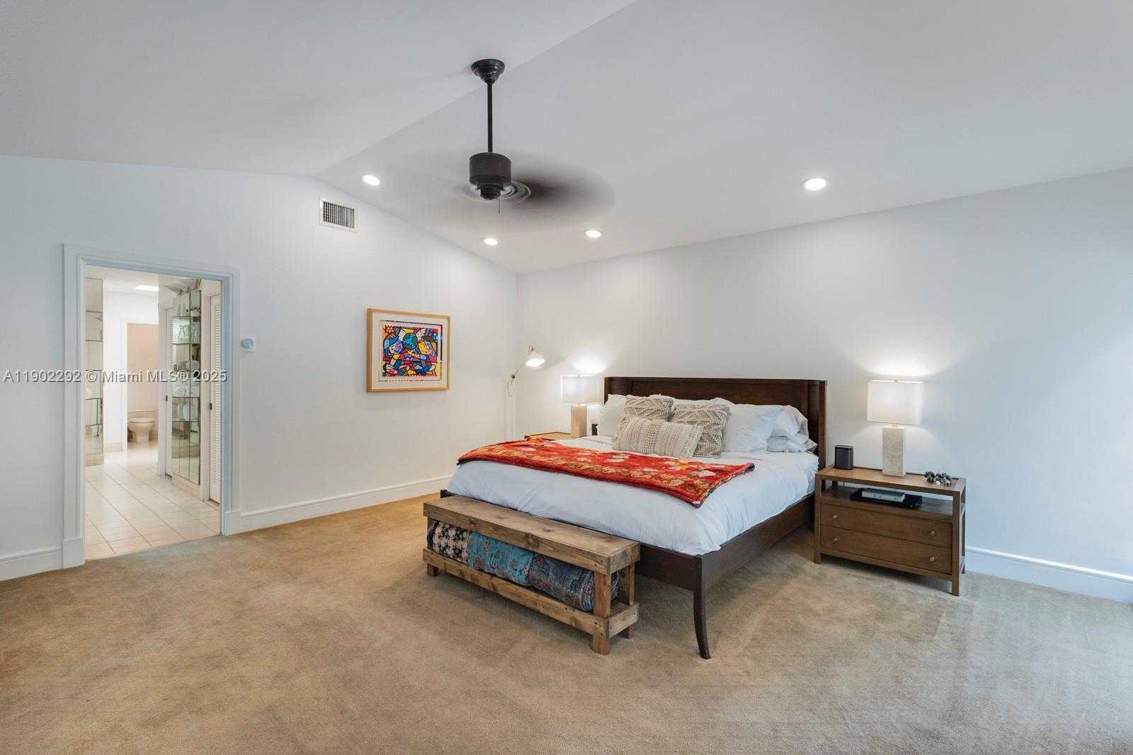 Small Image of 11003 SOUTH WEST 77TH CT CIR, Pinecrest Number 21