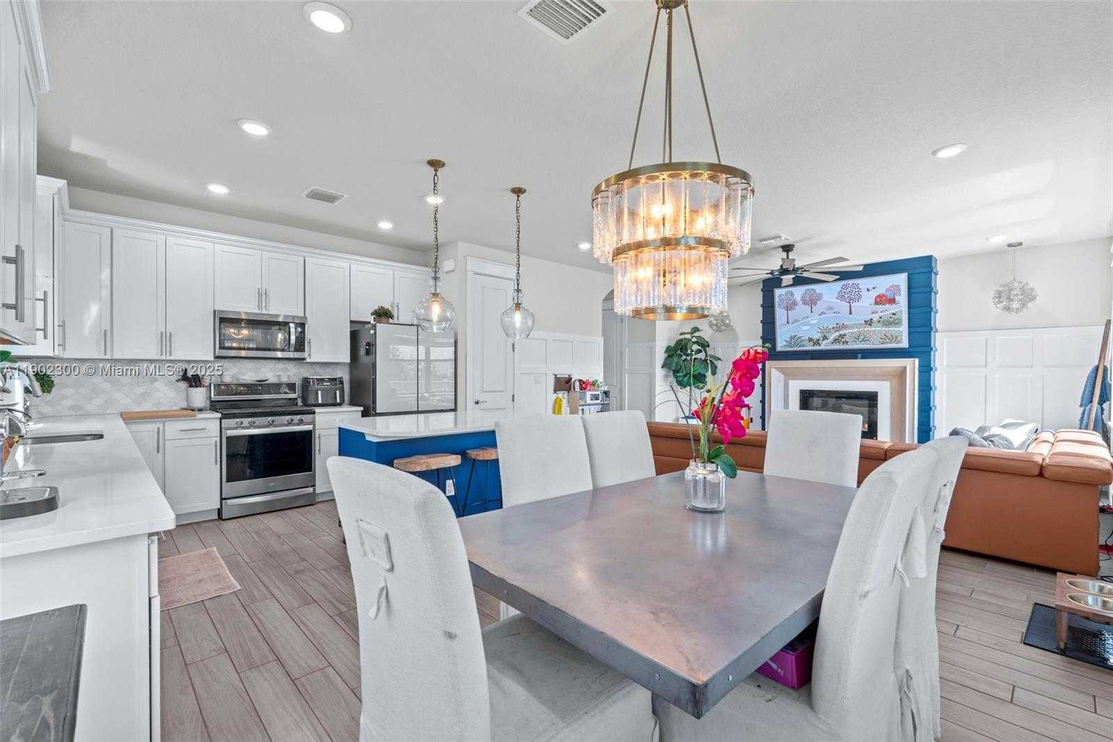 Small Image of 2434 PRIMROSE PL, Oakland Park Number 10