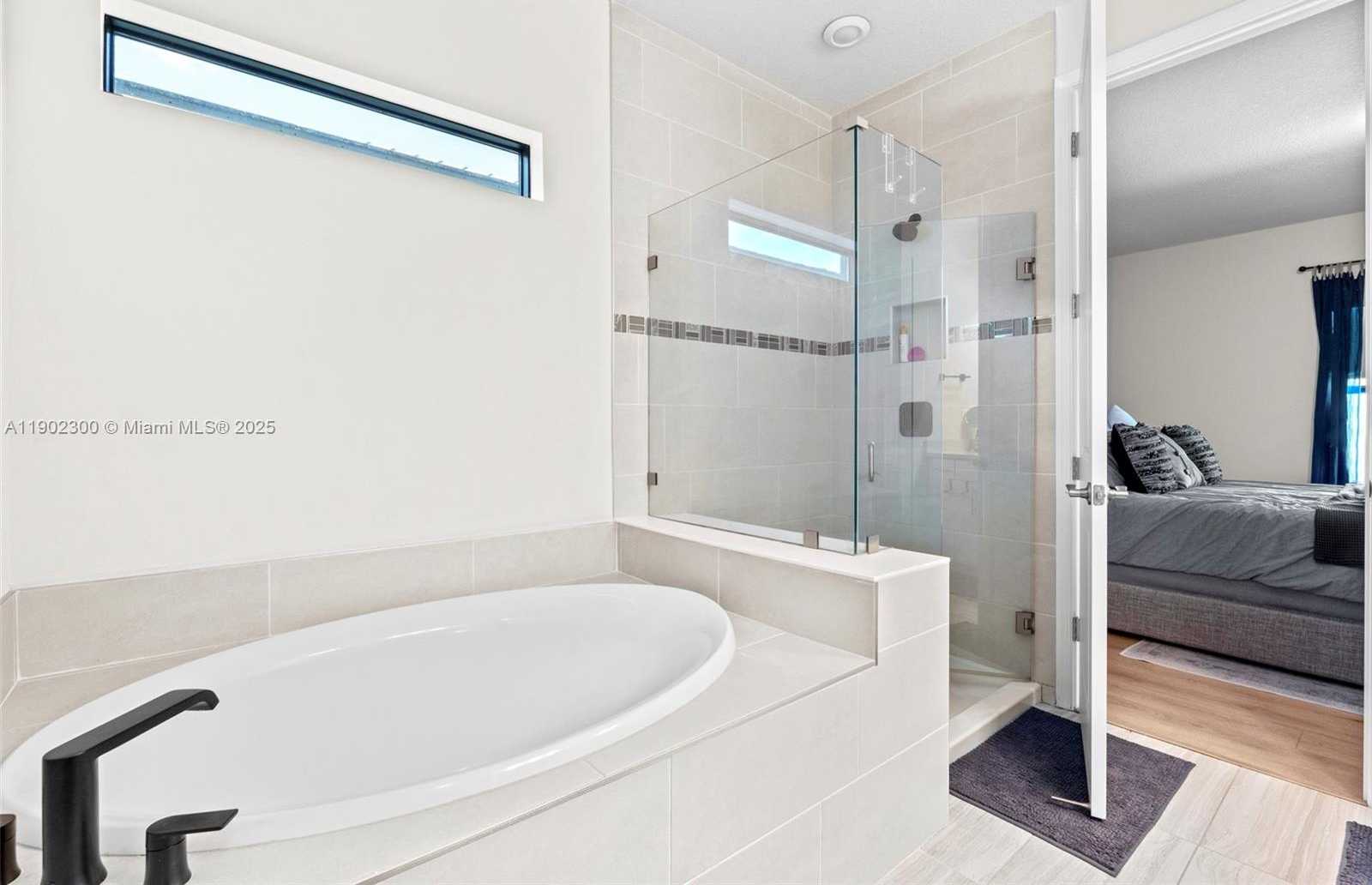 Small Image of 2434 PRIMROSE PL, Oakland Park Number 20