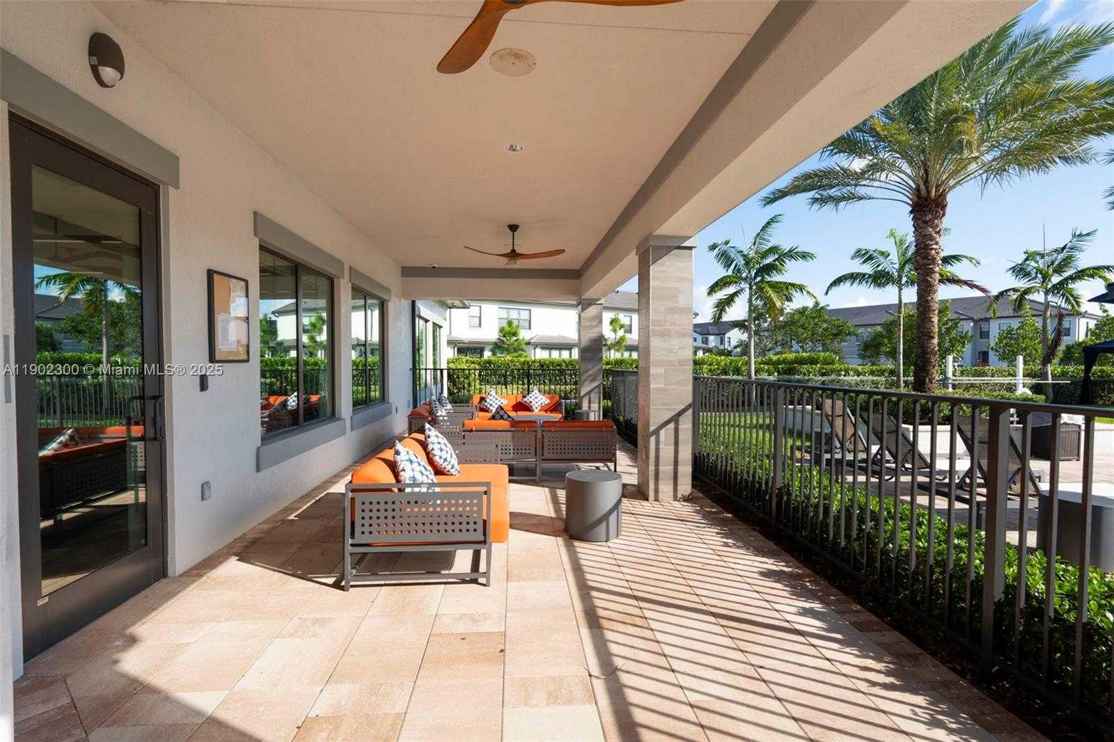 Small Image of 2434 PRIMROSE PL, Oakland Park Number 57