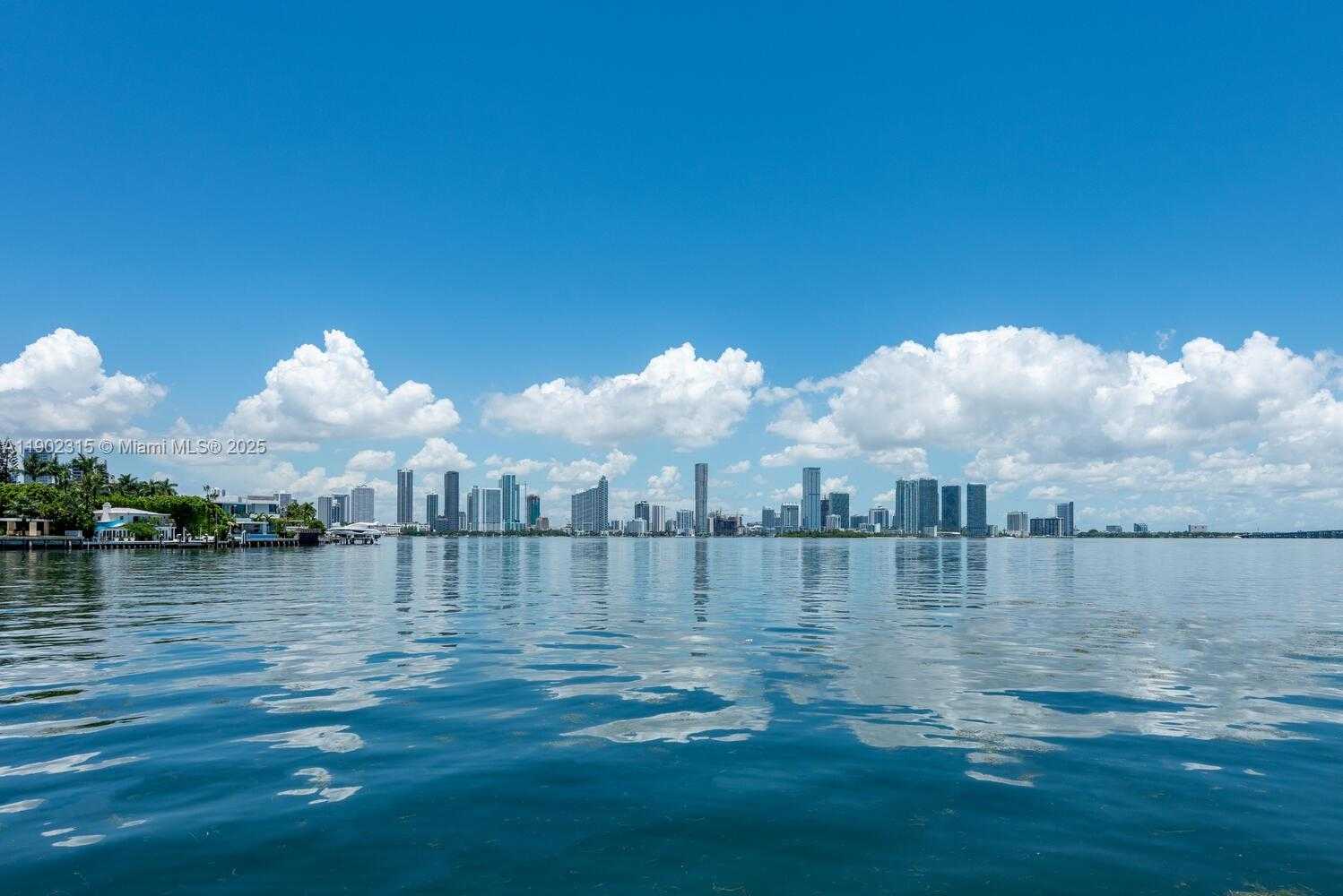 Small Image of 302 WEST SAN MARINO DR, Miami Beach Number 18