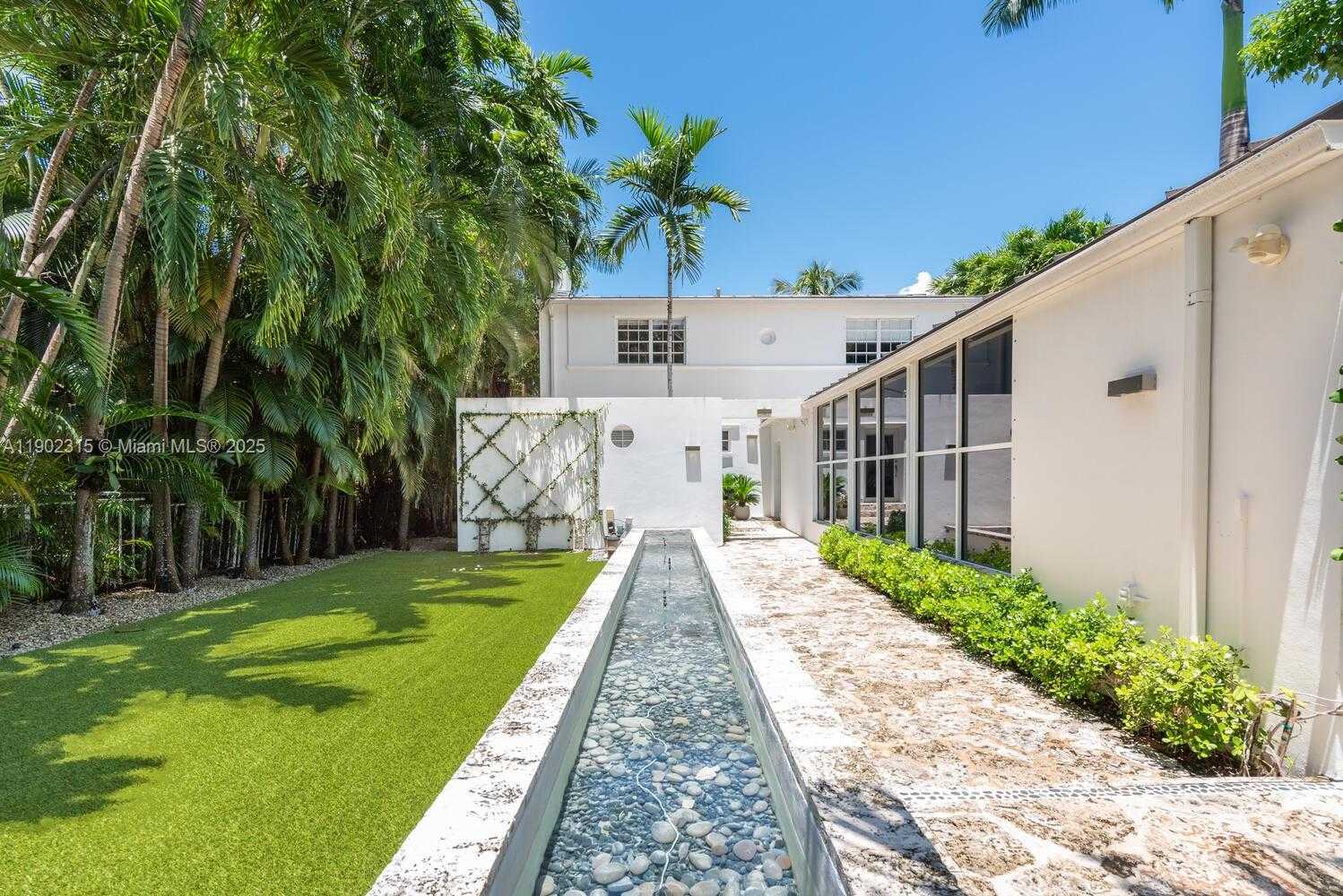 Small Image of 302 WEST SAN MARINO DR, Miami Beach Number 5