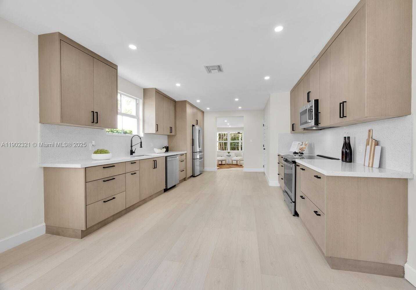 Imagen de Pequeño Objeto