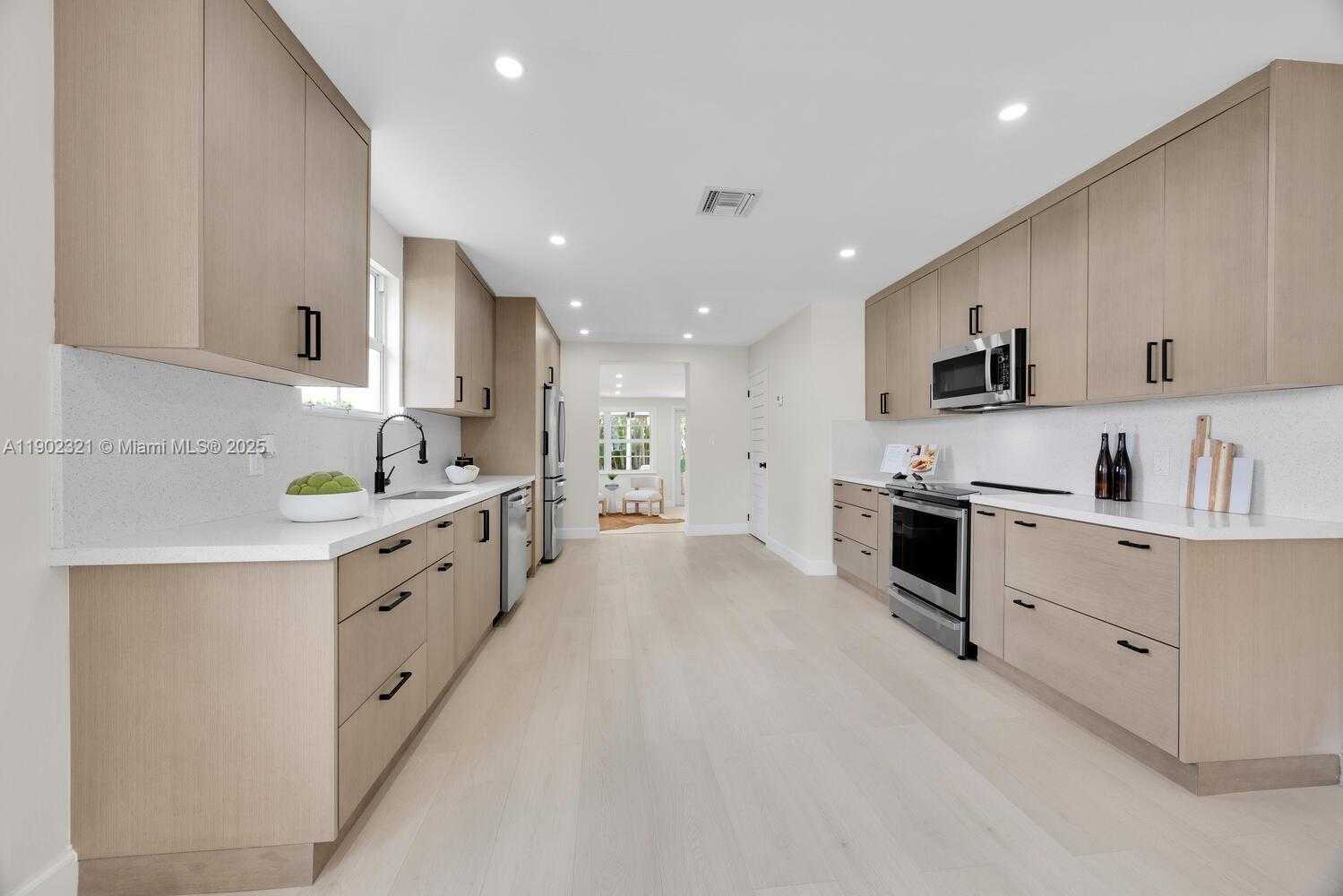 Imagen de Pequeño Objeto